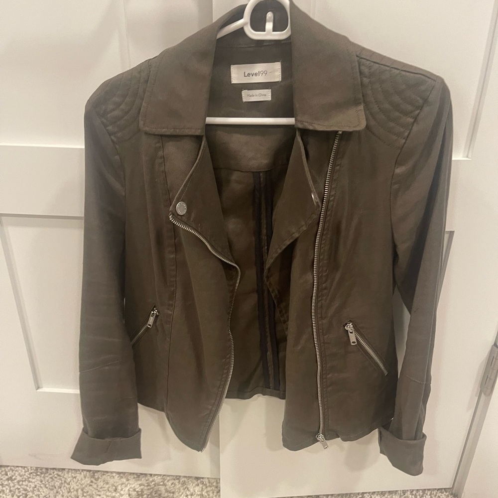 Ay green lightweight jacket